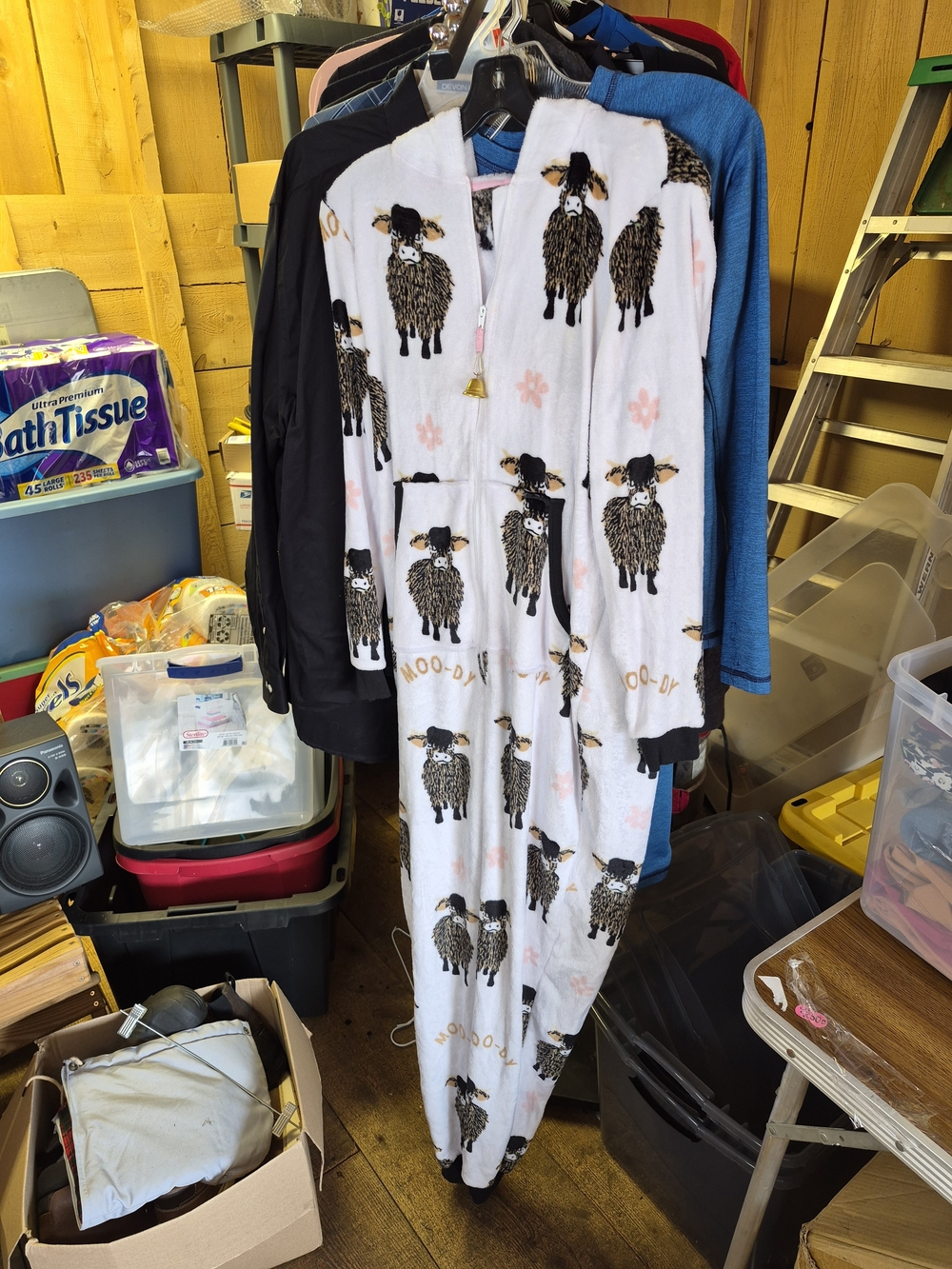 Holiday Time White Sheep Print Onesie Pajamas Bin 51